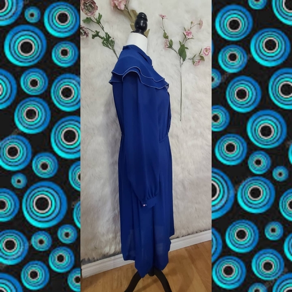 Vintage - Blue dress with prairie style mockneck - Picture 3 of 6